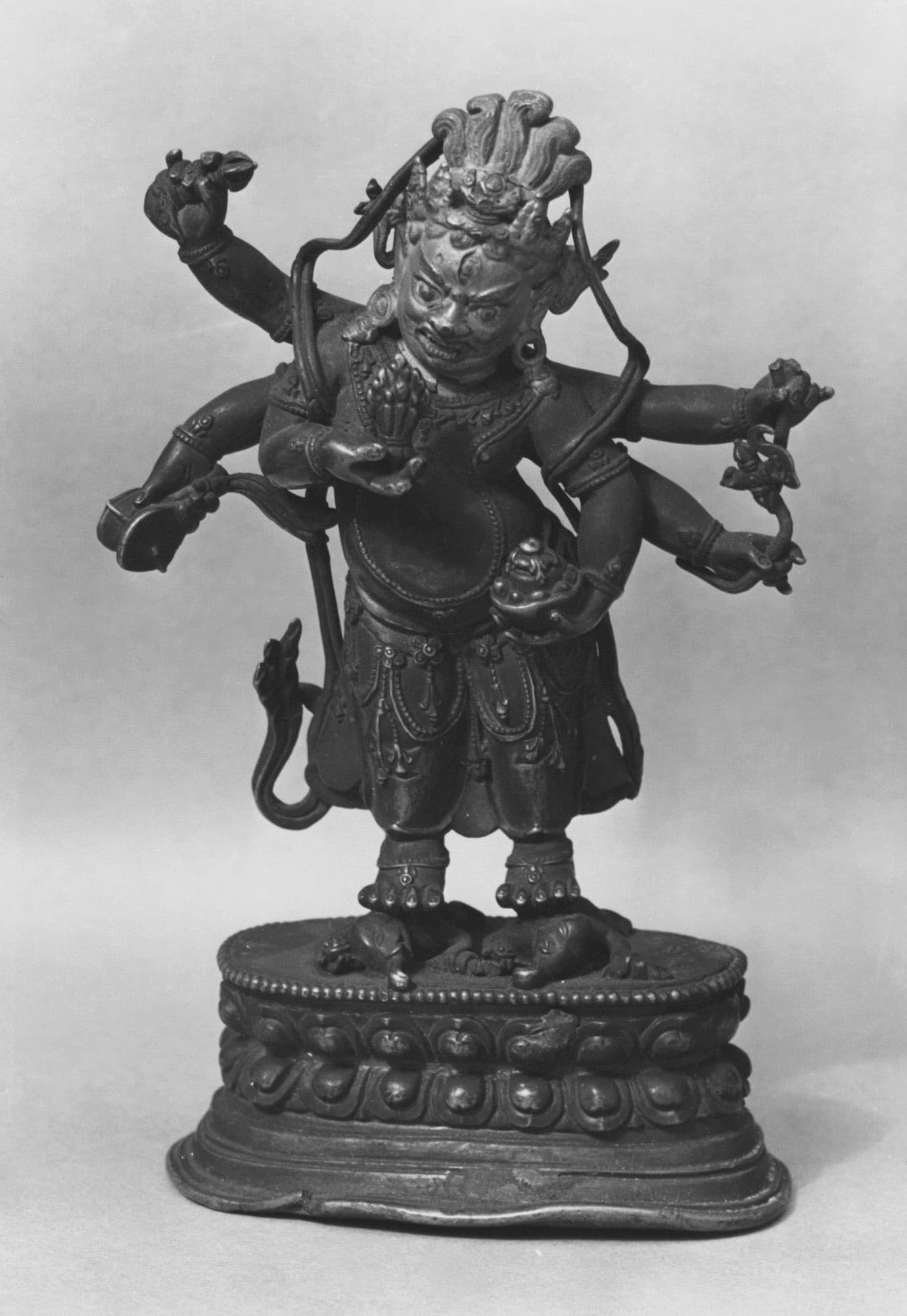 Mahakala Son-dkar — Tibet, 18th century. Museum reference image standing in for Medicine Buddha.